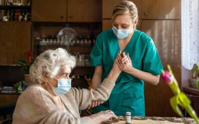 7 Tips for Family Caregivers to Care for Your Elderly Loved Ones During COVID-19